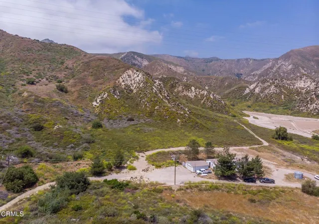 Photo 4 of Single family home for sale at 3629 Center St, Piru, CA 93040 | MLS# V1-31101 | Listing updated on 2026-04-15