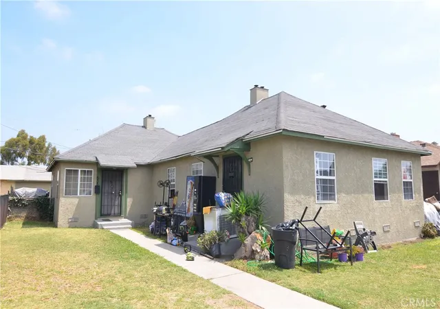 Homes for sale in Compton, CA | 533 W Almond St, Compton, CA 90220 | MLS# SB25157353