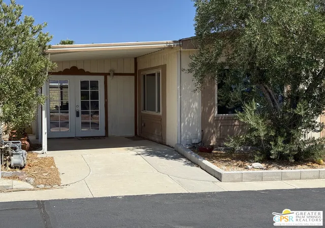 Homes for sale in Desert Hot Springs, CA | 69525 Dillon Road, Desert Hot Springs, CA 92241 | Houzeo