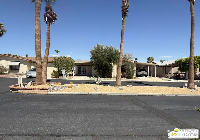 Homes for sale in Desert Hot Springs, CA | 69525 Dillon Rd #73, Desert Hot Springs, CA 92241 | MLS# 25563603PS