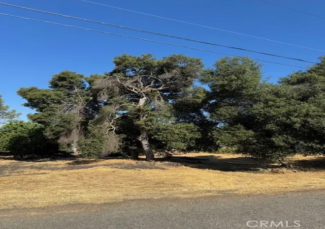 2nd image of 3595 Mountain View St, Clearlake, CA 95422 | MLS# LC25157651