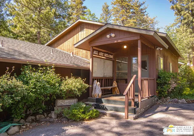 14th image of 25970 Cedar St, Idyllwild, CA 92549 | MLS# 25565109PS