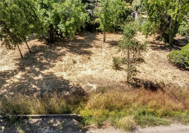 Homes for sale in Lakeport, CA | 521 10th St, Lakeport, CA 95453 | MLS# LC25158840