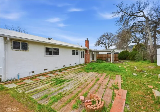Homes for sale in Clearlake, CA | 15050 Lakeview Way, Clearlake, CA 95422 | MLS# LC25153982