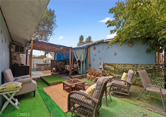 Homes for sale in Lynwood, CA | 12323 Edgebrook Ave, Lynwood, CA 90262 | MLS# SW25160300