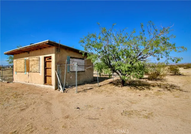 1st image of 62107 Moon Dr, Joshua Tree, CA 92252 | MLS# JT25161322