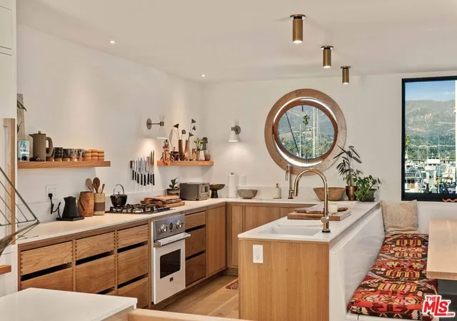 Photo 4 of Single family home for sale at 0 Santa Barbara Harbor, Marina 3C, Slip St-13, Santa Barbara, CA 93101 | MLS# 25566593 | Listing updated on 2026-06-02
