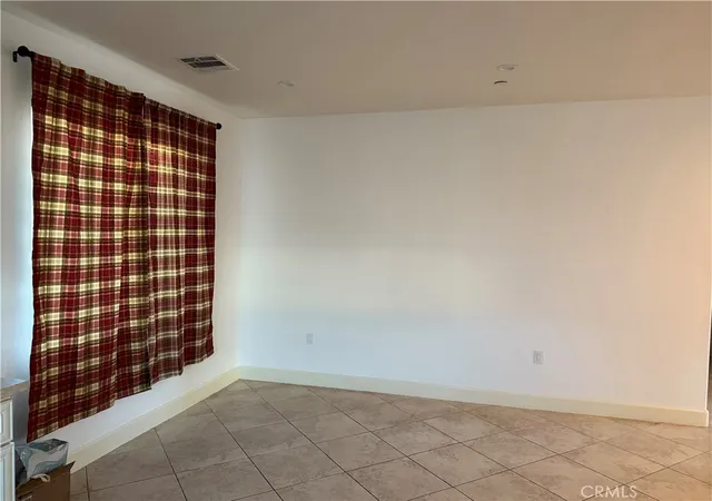 Homes for sale in Sun Valley, CA | 10845 Vinedale St, Sun Valley, CA 91352 | MLS# SR25160973