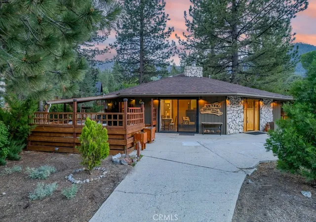 Homes for sale in Pine Mountain Club, CA | 16720 Mil Potrero Frontage, Pine Mountain Club, CA 93222 | MLS# SR25160945