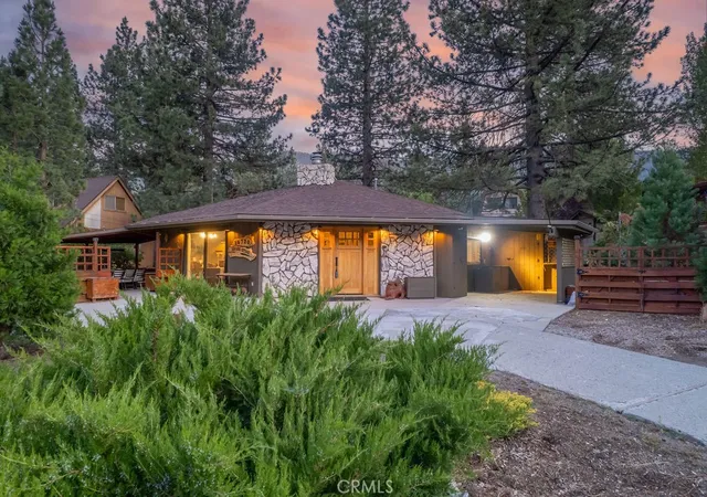 Homes for sale in Pine Mountain Club, CA | 16720 Mil Potrero Frontage, Pine Mountain Club, CA 93222 | MLS# SR25160945