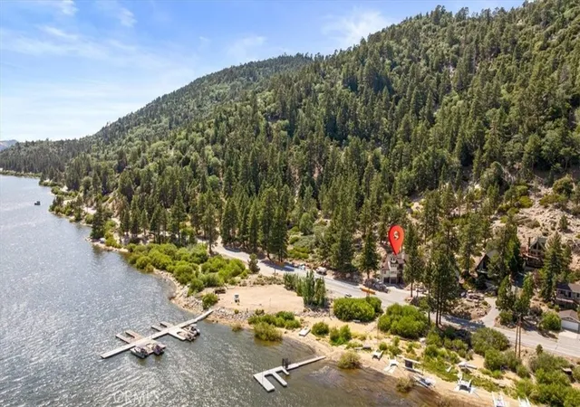 4th image of 38512 North Shore Dr, Fawnskin, CA 92333 | MLS# HD25161603