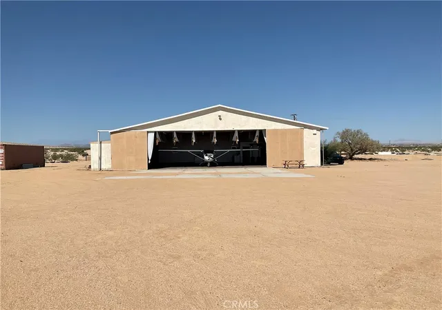 Photo 3 of Single family home for sale at 76421 Amboy Rd, Twentynine Palms, CA 92277 | MLS# JT25159423 | Listing updated on 2026-09-09