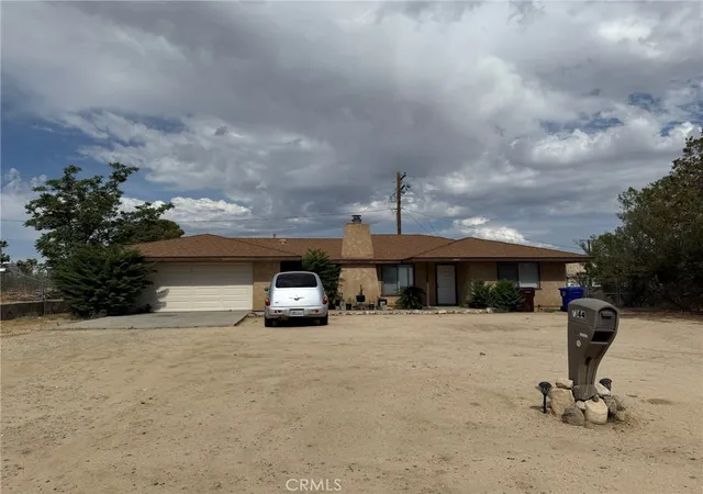 Homes for sale in Yucca Valley, CA | 7344 Palm Ave, Yucca Valley, CA 92284 | MLS# JT25161979