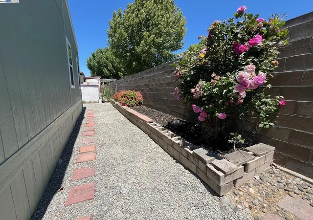 26th image of 28882 Miranda St, Hayward, CA 94544 | MLS# 41105372