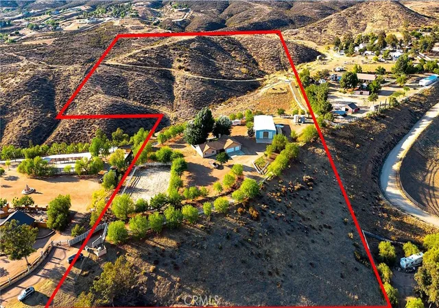 2nd image of 11709 Mint Canyon Rd, Santa Clarita, CA 91390 | MLS# SR25162285