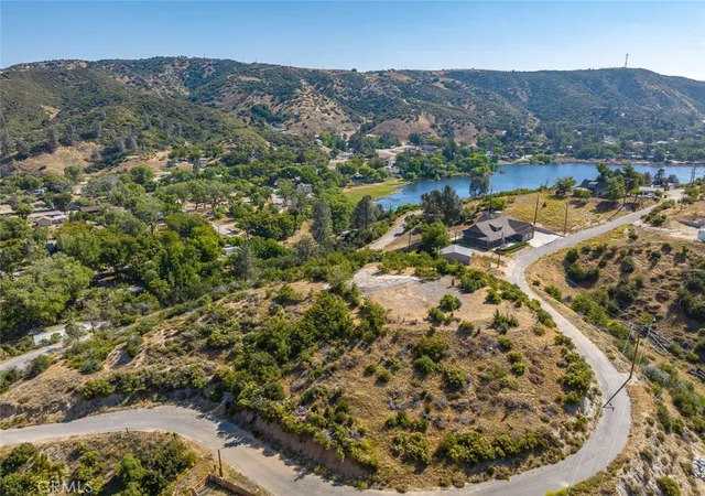 Homes for sale in Lake Hughes, CA | 18155 Newview Dr, Lake Hughes, CA 93532 | MLS# CV25158974