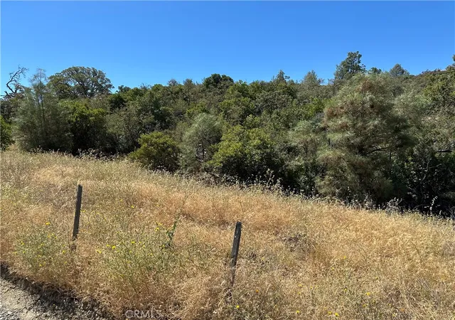 2nd image of 22017 No Guns Rd, Clearlake Oaks, CA 95423 | MLS# LC25163123