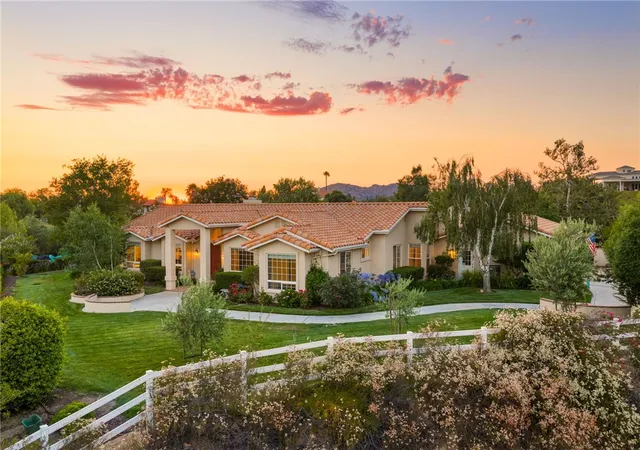 Photo 1 of Single family home for sale at 40765 Rica Dr, Temecula, CA 92592 | MLS# SW25164099 | Listing updated on 2025-11-04
