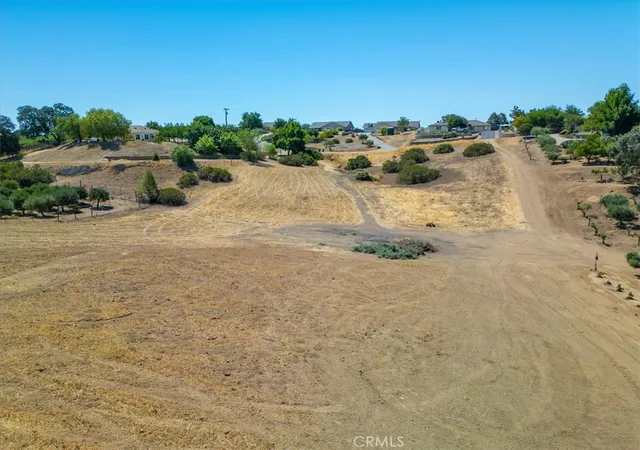 Photo 2 of Land for sale at 5035 Stagg Hl Pl, Paso Robles, CA 93446 | MLS# SC25164428 | Listing updated on 2026-07-08
