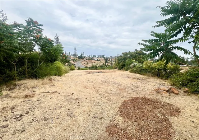 Photo 1 of Land for sale at 661 Dogwood Ln, Paradise, CA 95969 | MLS# SN25164445 | Listing updated on 2026-07-15