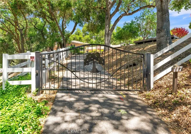 2nd image of 117 Frontier Way, Templeton, CA 93465 | MLS# NS25165165