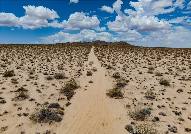 2nd image of 63840 Desert Lily St, Joshua Tree, CA 92252 | MLS# JT25165164