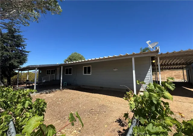 Photo 3 of Manufactured home for sale at 37065 Bonita Vista Rd, Anza, CA 92539 | MLS# CV25165441 | Listing updated on 2026-10-04