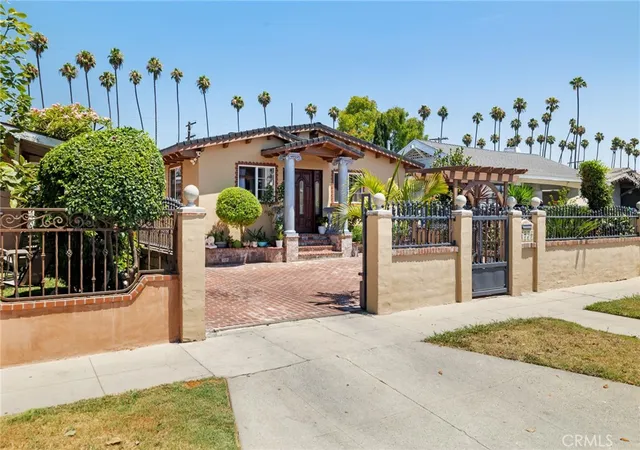 2nd image of 1729 W 51st Pl, Los Angeles, CA 90062 | MLS# SB25166325