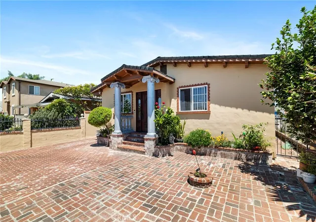4th image of 1729 W 51St Pl, Los Angeles, CA 90062 | MLS# SB25166325