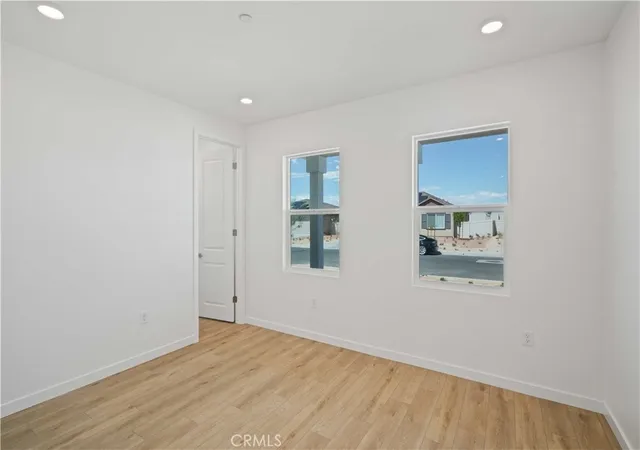 Photo 2 of Sale Pending at 3254 Garnet Ln, Lancaster, CA 93535 | MLS# SR25166973 | Listing updated on 2026-01-23