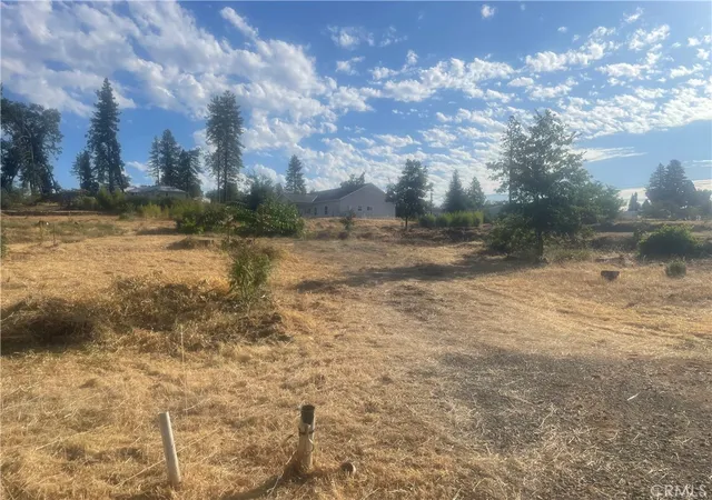 Photo 1 of Sale Pending at 829 Pearson Rd, Paradise, CA 95969 | MLS# SN25163972 | Listing updated on 2026-07-11