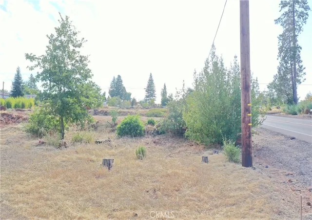 Photo 2 of Sale Pending at 829 Pearson Rd, Paradise, CA 95969 | MLS# SN25163972 | Listing updated on 2026-07-11
