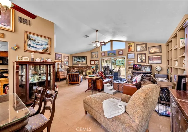 5th image of 56810 Chipmunk Trl, Yucca Valley, CA 92284 | MLS# JT25168021