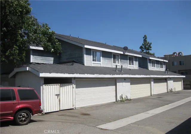 Photo 2 of Multi family home for sale at 840 E Cedar St, Ontario, CA 91761 | MLS# WS25168685 | Listing updated on 2026-09-29