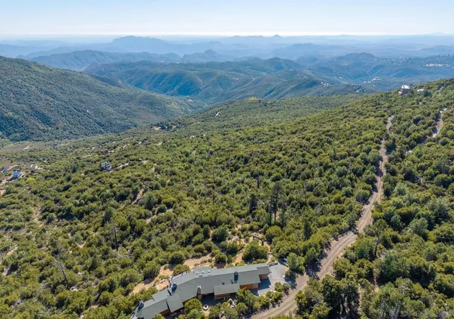 17th image of 35929 N N Peak Way, Julian, CA 92036 | MLS# 250034625SD