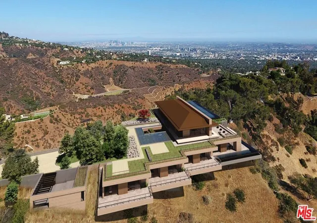 5th image of 1785 Summitridge Dr, Beverly Hills, CA 90210 | MLS# 25568143