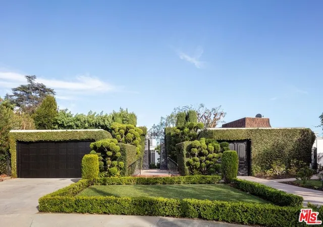 Homes for sale in Beverly Hills, CA | 510 Stonewood Dr, Beverly Hills, CA 90210 | MLS# 25568115