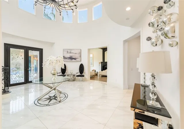 Photo 3 of Single family home for sale at 5633 Newcastle Ln, Calabasas, CA 91302 | MLS# SR25169488 | Listing updated on 2026-05-02