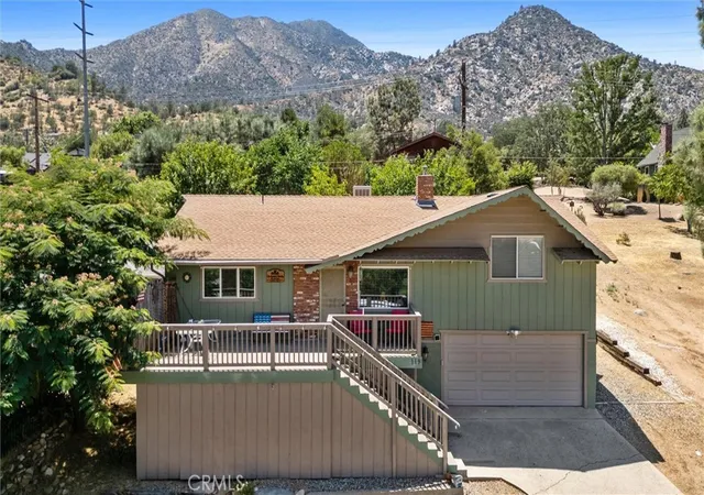 2nd image of 119 Pine Dr, Kernville, CA 93238 | MLS# PW25167015