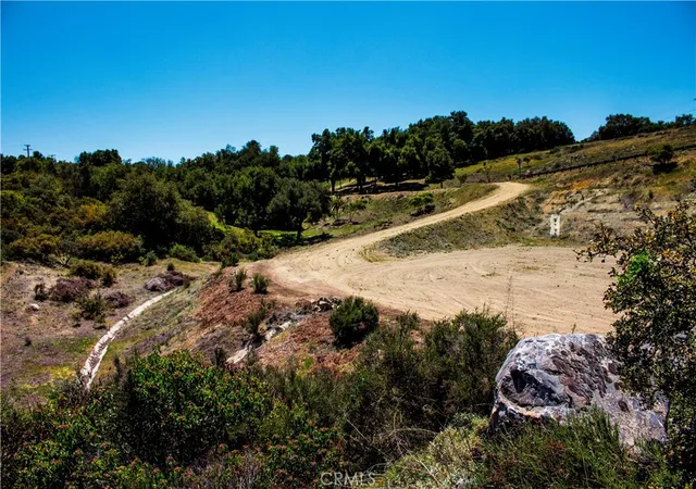 Photo 2 of Land for sale at 34550 S Main Div, Lake Elsinore, CA 92530 | MLS# OC25169447 | Listing updated on 2026-05-13