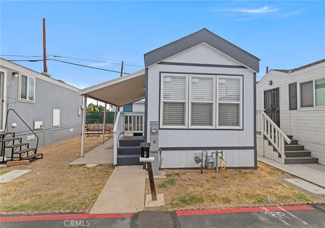 2nd image of 19548 E Cypress St #03, Covina, CA 91724 | MLS# CV25153751