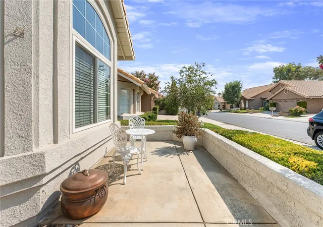 Photo 4 of Single family home for sale at 1173 Fairway Oaks Ave, Banning, CA 92220 | MLS# IG25172093 | Listing updated on 2026-09-29