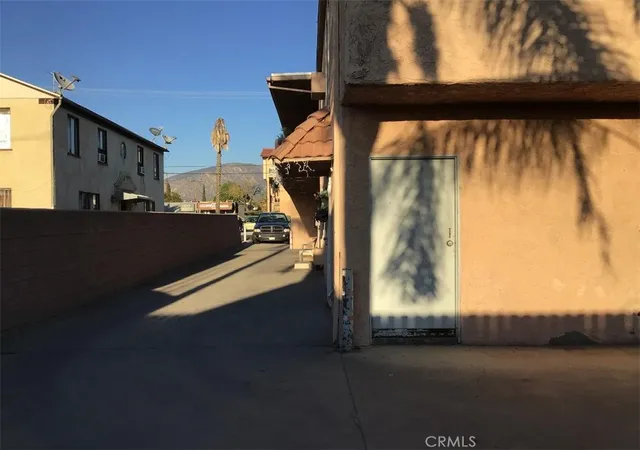 5th image of 1000 Glenoaks Blvd, San Fernando, CA 91340 | MLS# SR25172454