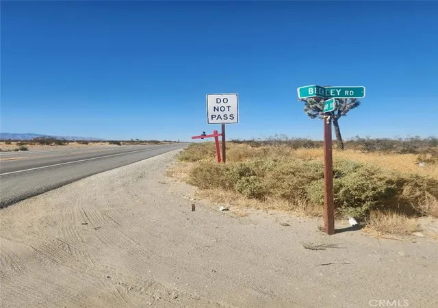 1st image of 11 Palmdale Rd, Pinon Hills, CA 92372 | MLS# IV25174880