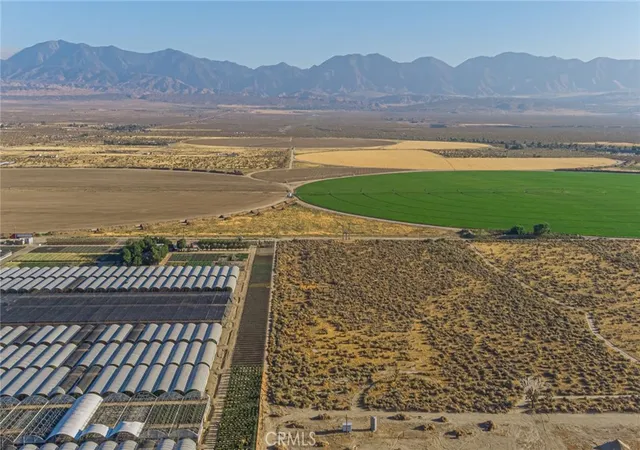 5th image of 1593 Avenue R, Palmdale, CA 93591 | MLS# RS25174978