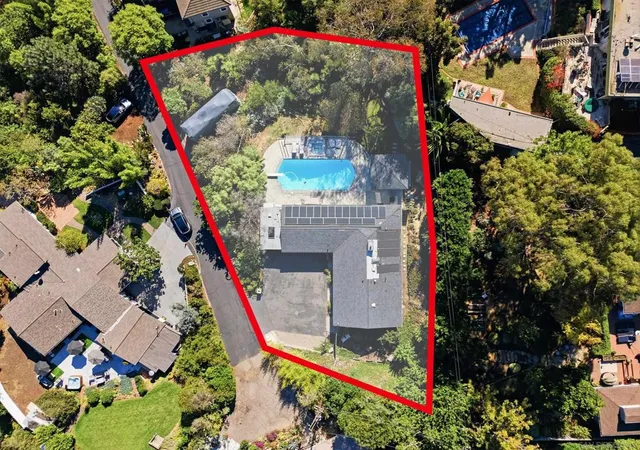 1st image of 455 Glencrest Dr, Solana Beach, CA 92075 | MLS# 250035370SD