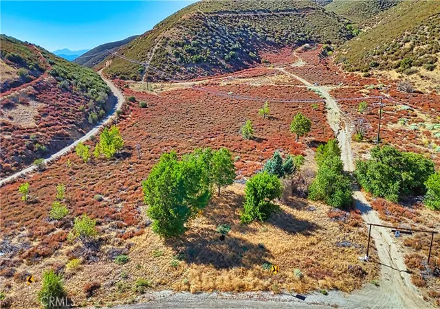 2nd image of 1 Bouquet Canyon Rd, Palmdale, CA 93551 | MLS# SR25175462