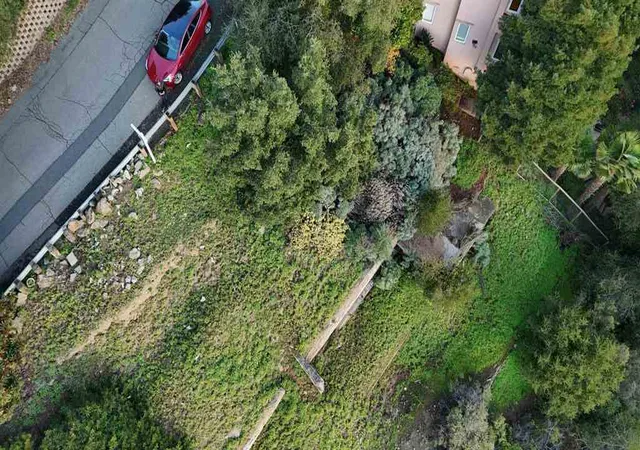 2nd image of 142 Gravatt Dr, Berkeley, CA 94705 | MLS# 41107115