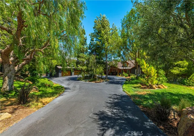 Photo 3 of Single family home for sale at 42970 Grace Ln, Murrieta, CA 92562 | MLS# SW25171740 | Listing updated on 2026-07-06