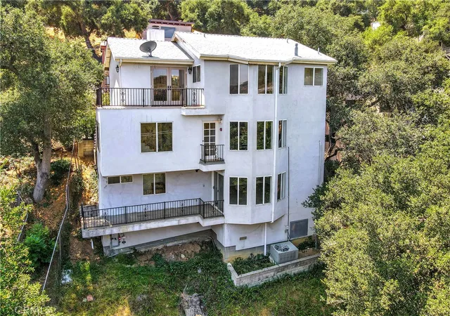 Homes for sale in Topanga, CA | 22011 Callado Way, Topanga, CA 90290 | MLS# TR25174962